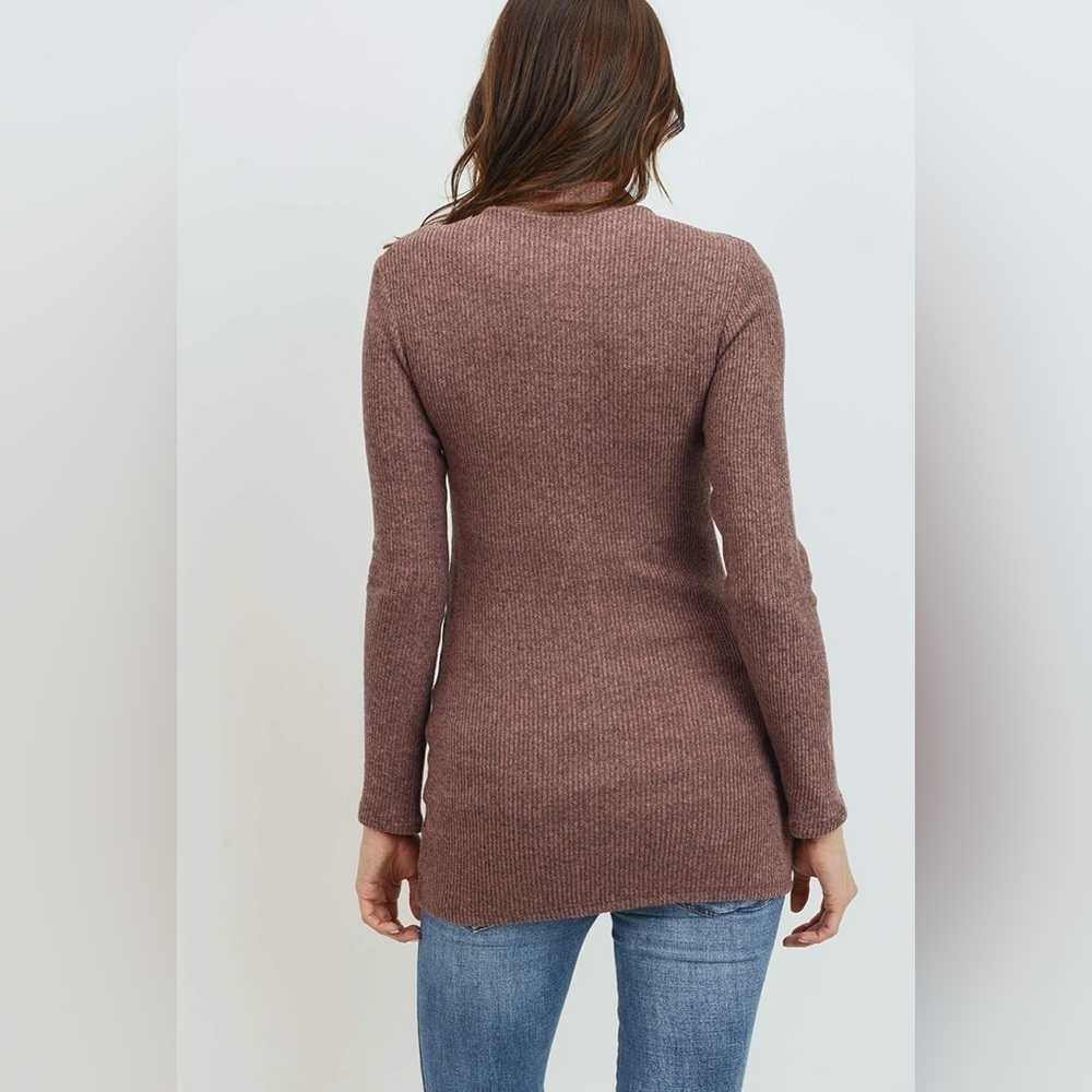 EUC Hello Miz Women's Ribbed Long Sleeve Mock Neck Maternity Top - Medium - Picture 3 of 8